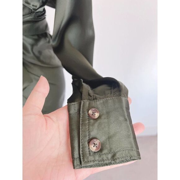 Divine Heritage Silk button up dress green - Picture 10 of 15